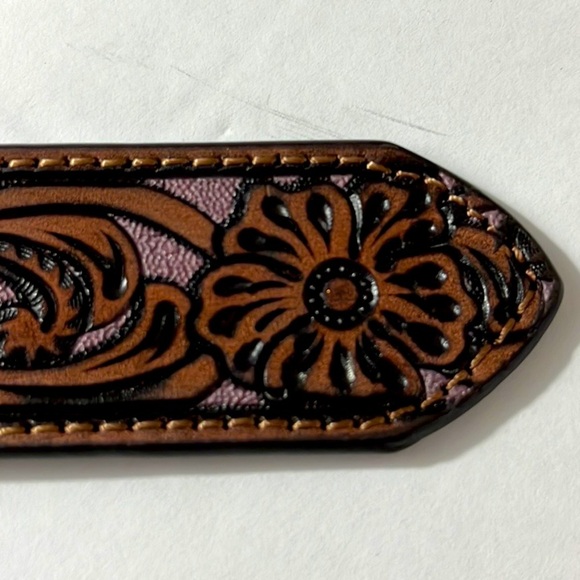 NWOT Nocona floral tooled studded tapered leather Western belt N210004802 sz 32 - Picture 5 of 6